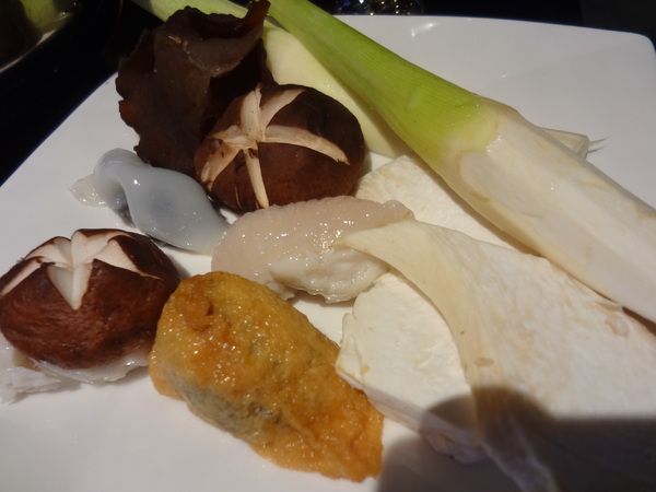 天鼎鍋の店(天母店):~ 口碑券體驗 ~ 天鼎塔吉蒸煮鍋專門店(天母店)