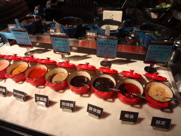 天鼎鍋の店(天母店):~ 口碑券體驗 ~ 天鼎塔吉蒸煮鍋專門店(天母店)