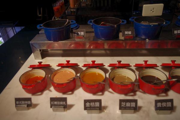 天鼎鍋の店(天母店):((口碑卷第三案))天鼎塔吉蒸煮鍋專門店(天母店)~悠閒的吃到飽