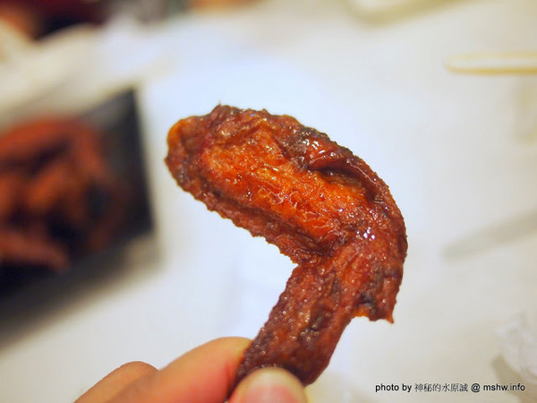 凱撒盒子日式洋食專賣店(台中美村店)：【食記】台中Caesarbox 凱撒盒子日式洋食專賣店@西區草悟道BRT科博館 : 享受美味無負擔,平價也能吃到真材實料,清爽不膩的輕食選擇!