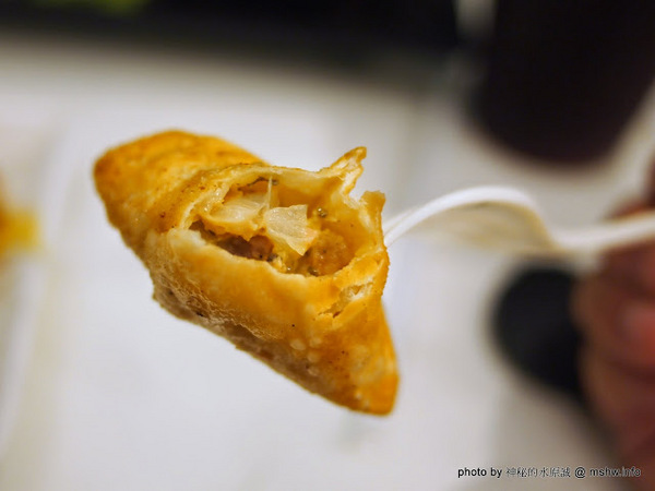 凱撒盒子日式洋食專賣店(台中美村店)：【食記】台中Caesarbox 凱撒盒子日式洋食專賣店@西區草悟道BRT科博館 : 享受美味無負擔,平價也能吃到真材實料,清爽不膩的輕食選擇!