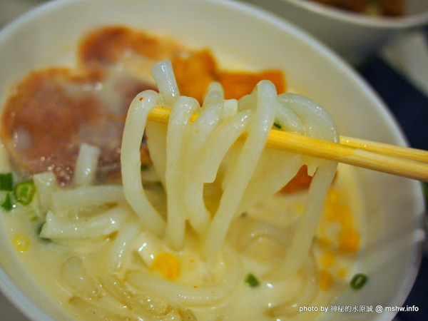 凱撒盒子日式洋食專賣店(台中美村店)：【食記】台中Caesarbox 凱撒盒子日式洋食專賣店@西區草悟道BRT科博館 : 享受美味無負擔,平價也能吃到真材實料,清爽不膩的輕食選擇!