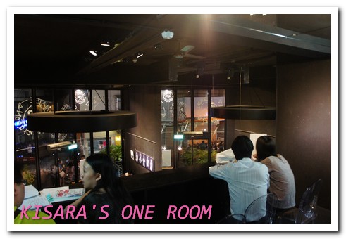 8%ice 冰淇淋專門店:名稱來自乳脂含量的冰品店──8% ice