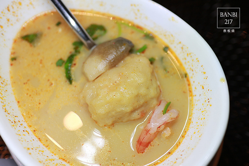 Banbi217 美食旅遊: 泰板燒 泰式料理結合鐵板燒 (捷運信義線大安森林公園站餐廳)