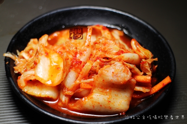 櫻花羿日式精緻炭火燒肉:東區燒烤吃到飽『櫻花羿日式精緻炭火燒肉』捷運忠孝復興站