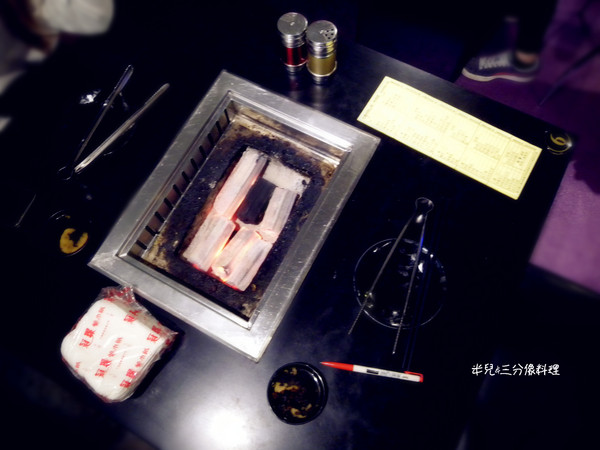 櫻花羿日式精緻炭火燒肉：【台北市大安區。燒肉吃到飽】近忠孝敦化捷運站 櫻花羿日式精緻炭火燒肉 東區燒烤吃到飽 聚餐好歡樂!