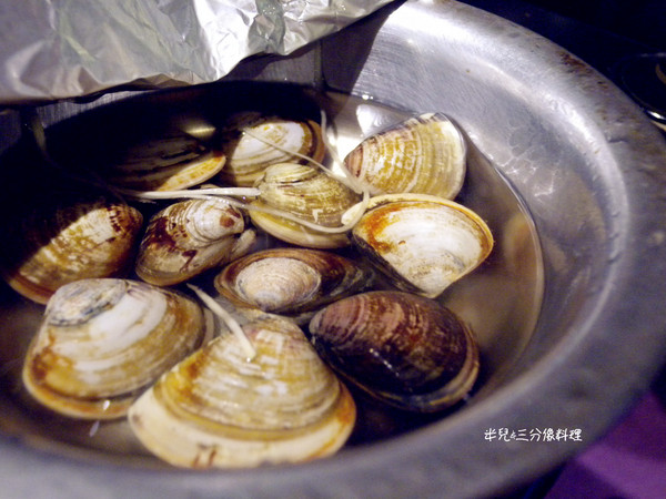 櫻花羿日式精緻炭火燒肉：【台北市大安區。燒肉吃到飽】近忠孝敦化捷運站 櫻花羿日式精緻炭火燒肉 東區燒烤吃到飽 聚餐好歡樂!