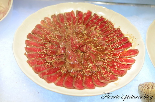 饗食天堂(板橋店)：試吃~新北板橋區--饗食天堂(板橋遠百店)~菜色多到好難選