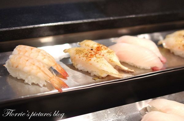 饗食天堂(板橋店)：試吃~新北板橋區--饗食天堂(板橋遠百店)~菜色多到好難選