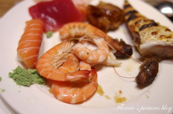 饗食天堂(板橋店)：試吃~新北板橋區--饗食天堂(板橋遠百店)~菜色多到好難選