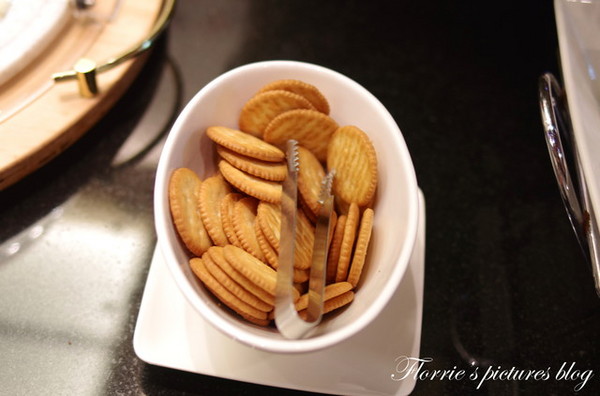 饗食天堂(板橋店)：試吃~新北板橋區--饗食天堂(板橋遠百店)~菜色多到好難選