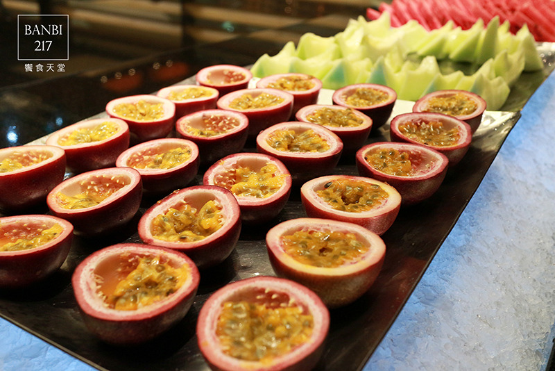 Banbi217 美食旅遊: 饗食天堂 自助餐吃到飽:日式料理,西式料理,中式料理,蛋糕,哈根達斯冰淇淋 (FE21遠東百貨,捷運板橋站)[邀約]