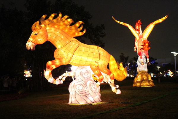 2015臺北燈節:2015臺北燈節/金喜羊/元宵燈會花博公園圓山園區