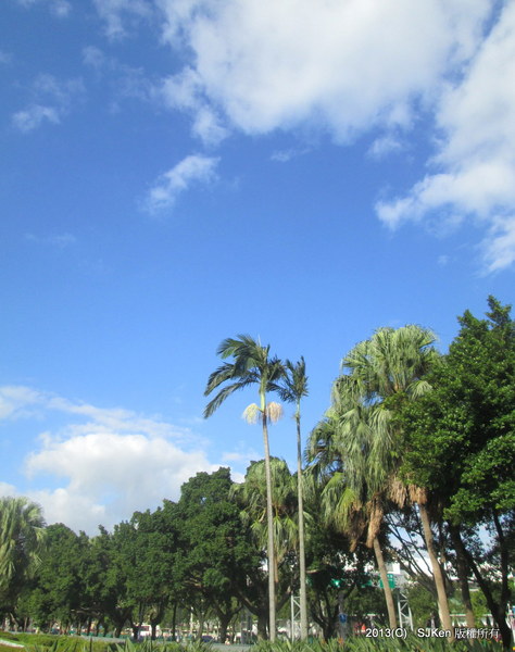 cm20131020___604011249f2cfb1a2135f8c224d