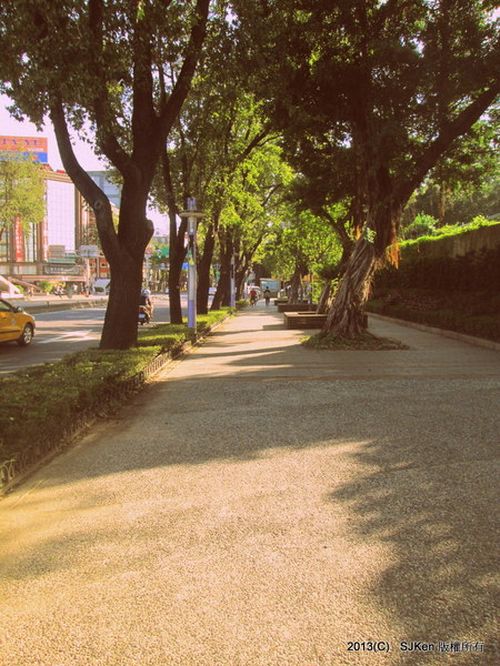 cm20131020___1248f8560f29093532fc39c366b