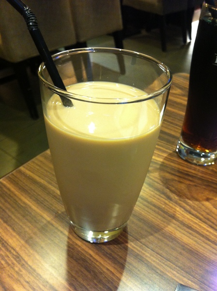 小窩義廚：燈光美、氣氛佳的巷弄美食，走進南歐吧～【小窩義廚】