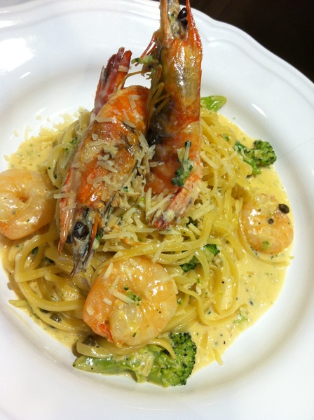 小窩義廚：燈光美、氣氛佳的巷弄美食，走進南歐吧～【小窩義廚】