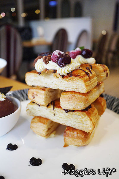 Perfume Dance 跳舞香水(忠孝店)：台北東區下午茶。捷運忠孝復興【跳舞香水-忠孝店】◆冬季新品雲朵棉花糖系列甜點&茶飲