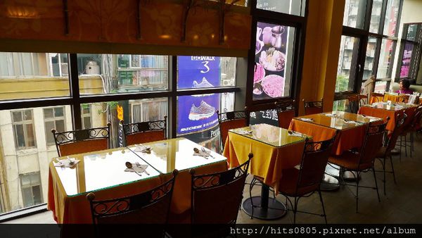 瑪琪朵義式廚房(峨嵋店):台北-在口中彈跳明太子花枝奶油筆管麵.瑪琪朵義式廚房