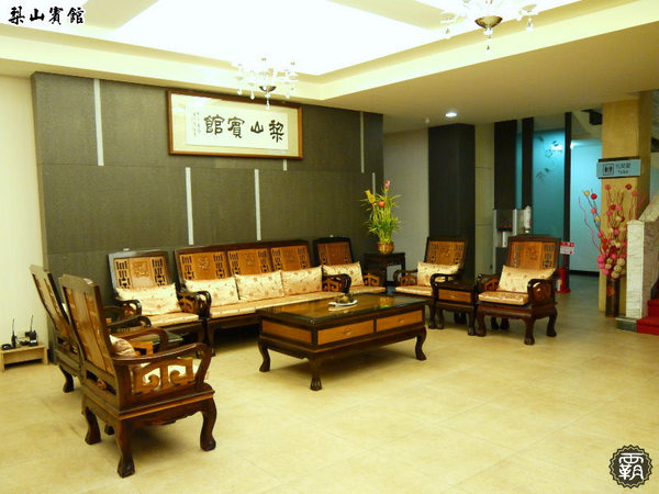 梨山賓館:梨山賓館,台灣三大宮殿式旅館之一,漫步櫻花步道。