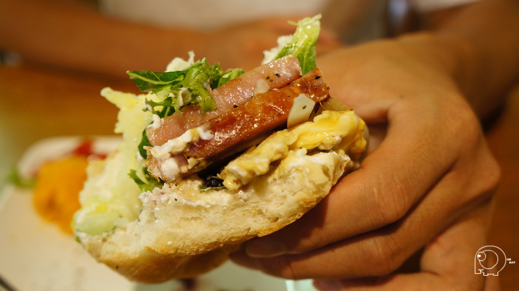 大麥豬嘻哈蛋堡