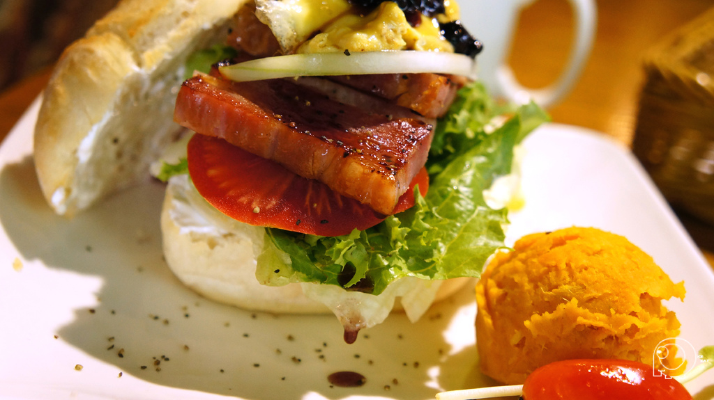 大麥豬嘻哈蛋堡