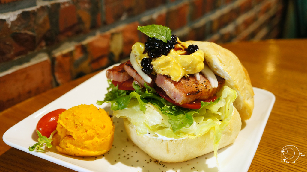 大麥豬嘻哈蛋堡