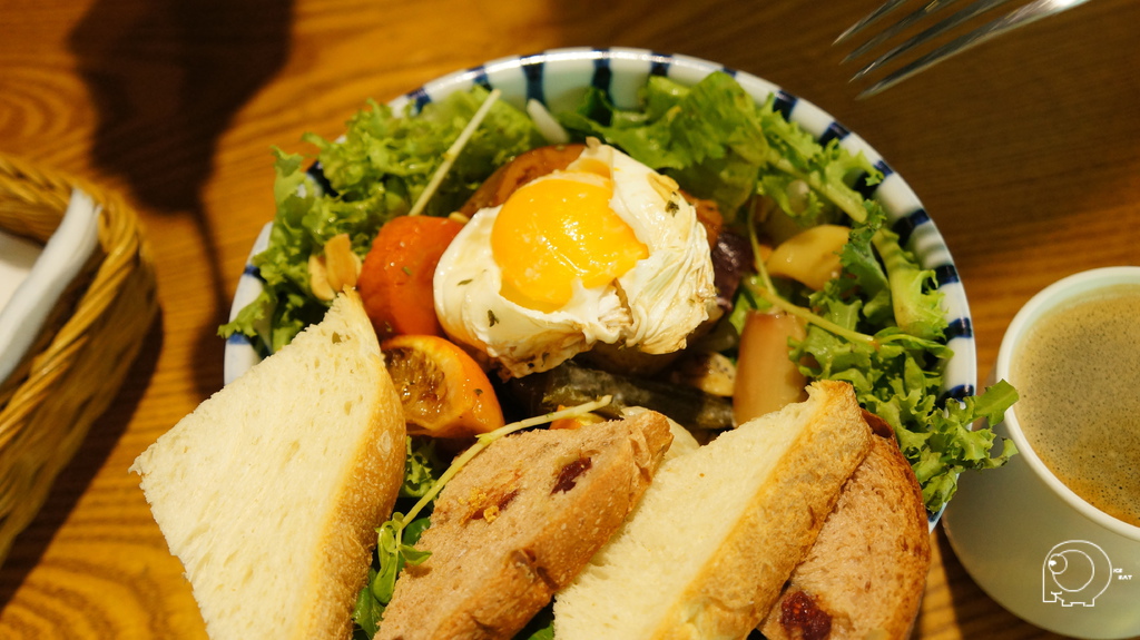 一碗秋波溫沙拉