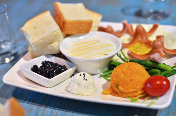 hi 日楞 RYOU CAFE:『台北||古亭』天然小農食材,轉角遇見的悠閒-hi, 日楞 Ryou Caf'e