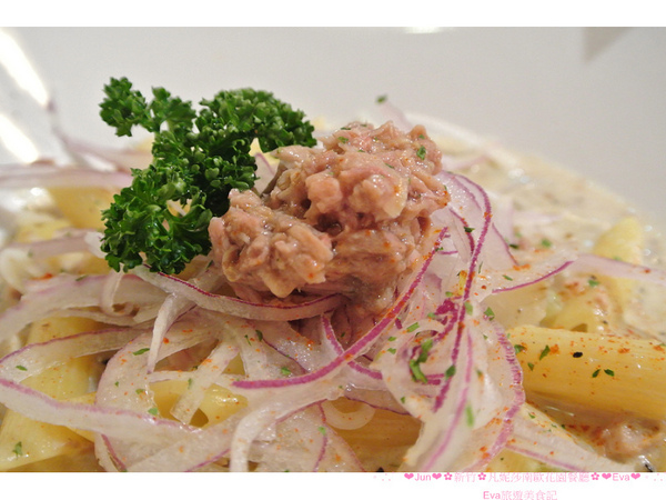 凡妮莎南歐花園餐廳:【食記】oO。新竹 凡妮莎南歐花園餐廳 達菲熊(Duffy)馬卡龍 日本最火紅的人手一隻達菲熊竟然做成馬卡龍啦!超可愛捨不得吃~。o○。