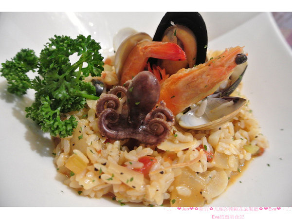 凡妮莎南歐花園餐廳:【食記】oO。新竹 凡妮莎南歐花園餐廳 達菲熊(Duffy)馬卡龍 日本最火紅的人手一隻達菲熊竟然做成馬卡龍啦!超可愛捨不得吃~。o○。