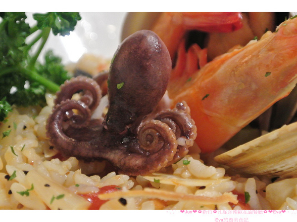 凡妮莎南歐花園餐廳:【食記】oO。新竹 凡妮莎南歐花園餐廳 達菲熊(Duffy)馬卡龍 日本最火紅的人手一隻達菲熊竟然做成馬卡龍啦!超可愛捨不得吃~。o○。