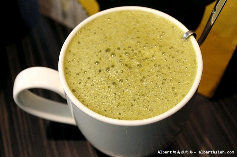 【早午餐】台北中山．鯊魚咬吐司(撫順店)