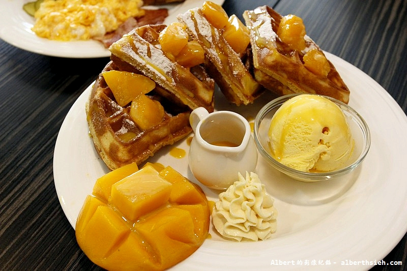 【早午餐】台北中山．鯊魚咬吐司(撫順店)