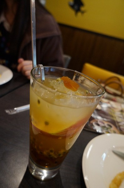 鯊魚咬土司(大直店)：鯊魚咬吐司♥ 大份量 ♥平價 ♥從早餐到晚餐都包辦