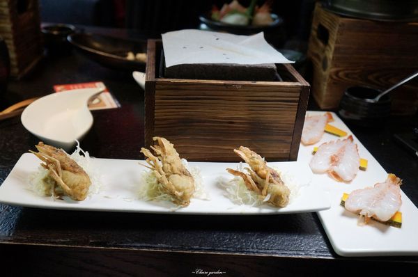 藝奇ikki新日本料理(中山北店)：台北 捷運民權西路站 藝奇-日本精緻風格海陸雙主餐