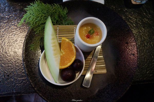 藝奇ikki新日本料理(中山北店)：台北 捷運民權西路站 藝奇-日本精緻風格海陸雙主餐