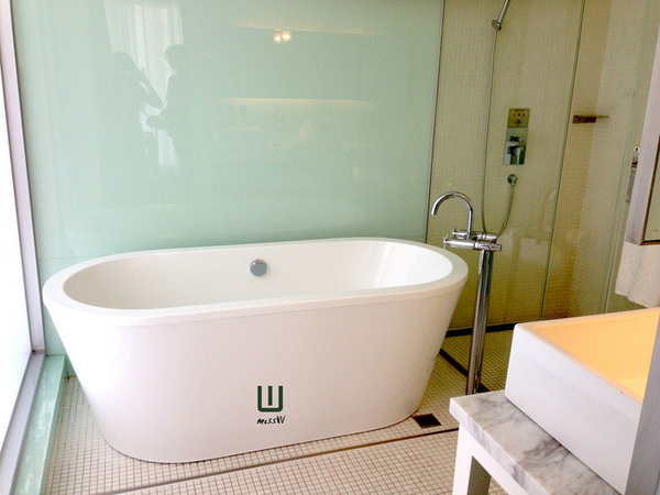 Ambience Hotel 喜瑞飯店:台北|推薦住宿 喜瑞飯店豪華房 白色極簡設計旅館 2016 Tripadvisor旅行者之選大獎台灣區No.1