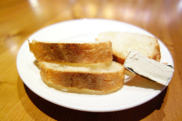 蓮香齋:蓮香齋+素食吃到飽+高檔+包場+有氣氛+南京東路+台北美食+乳酪起司+貝殼麵+涼麵+大阪燒+擔仔麵+盆栽甜點+傳統料理+聚會+巧克力鍋