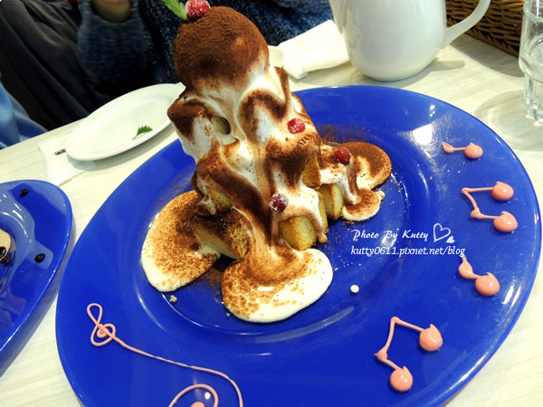 2014-2-11姊妹跳舞香水 (15).jpg