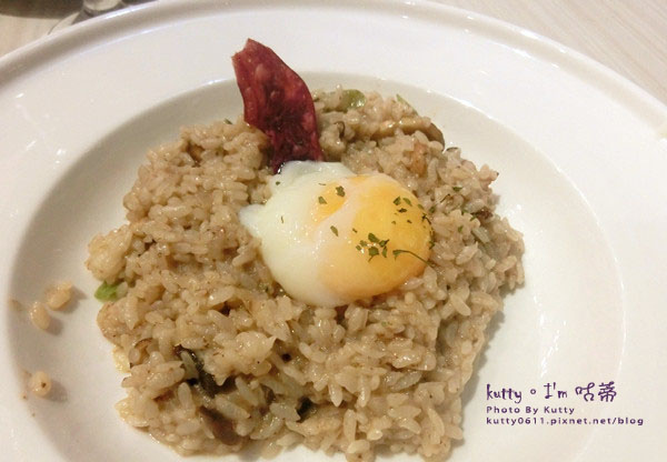 2015-4-20跳舞香水S+豬 (7).jpg