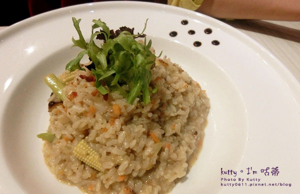 2015-4-20跳舞香水S+豬 (11).jpg