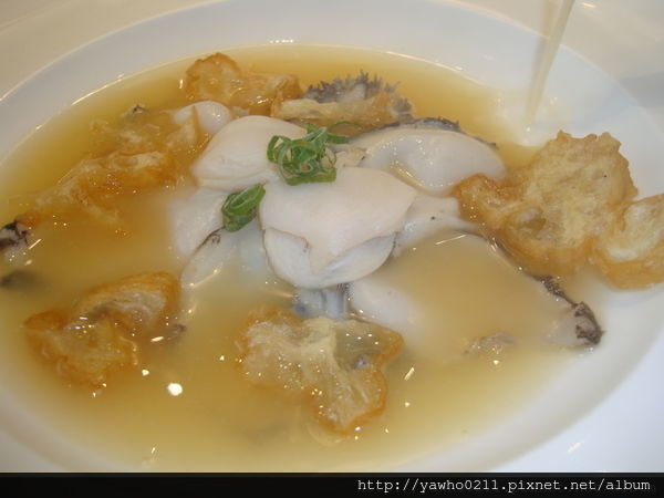 描述: https://pic.pimg.tw/yawho0211/1477403783-1547846757_n.jpg?v=1477403793