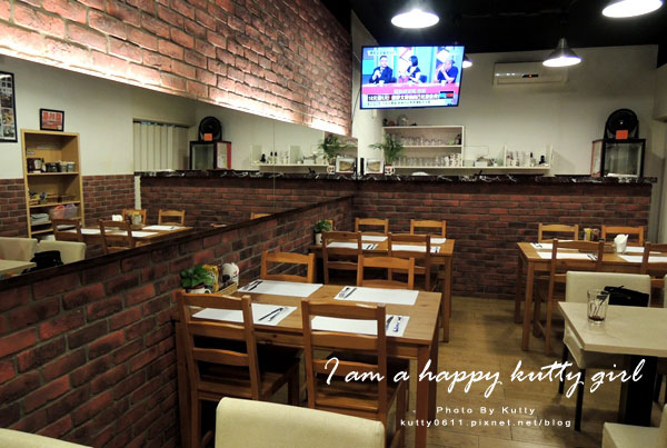 2014-9-22Mr'H漢堡 (7).jpg