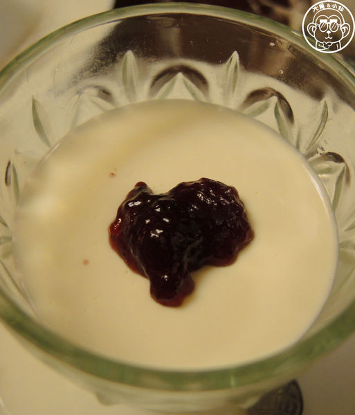 IN墅館：呷飽祙【桃園中壢･in墅館】在氣派別墅裡用餐