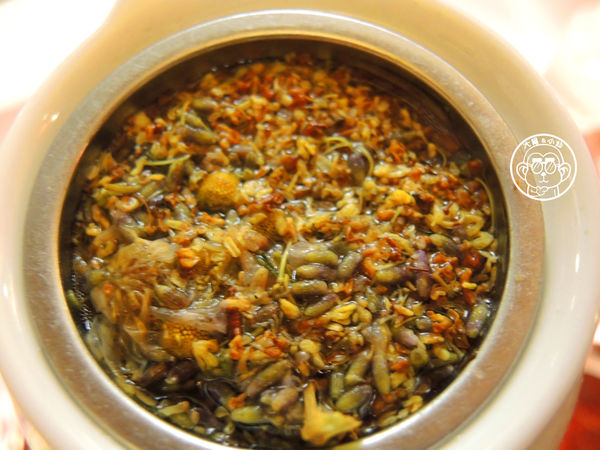 IN墅館：呷飽祙【桃園中壢･in墅館】在氣派別墅裡用餐