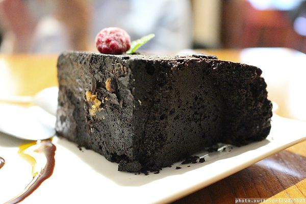 森林旁邊 La Foret(英才館):『森林旁邊(英才館)』❤餐點選擇多樣化、親子同樂的好所在~102.12.13