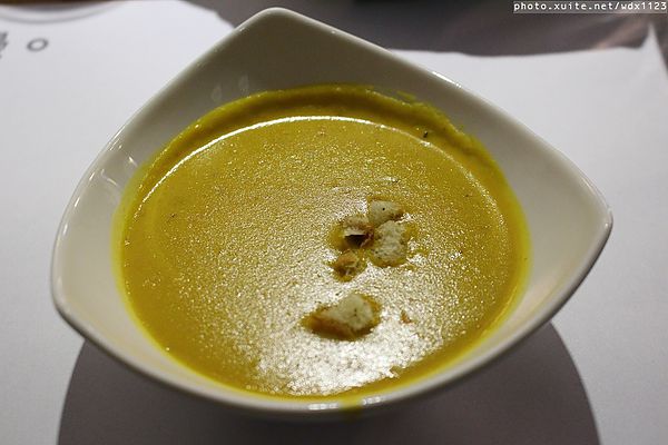 森林旁邊 La Foret(英才館):『森林旁邊(英才館)』❤餐點選擇多樣化、親子同樂的好所在~102.12.13