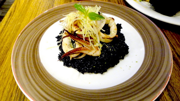 the Chips(光復店):【口碑卷53】創意美式料理The Chips!開胃菜炸黑魚大贏!