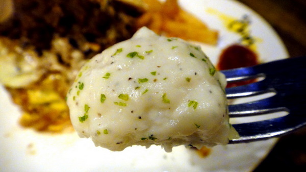 the Chips(光復店):【口碑卷53】創意美式料理The Chips!開胃菜炸黑魚大贏!